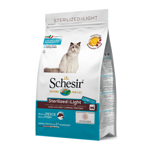 Schesir - Alimento per gatti - Sterilized and light ricco in pesce